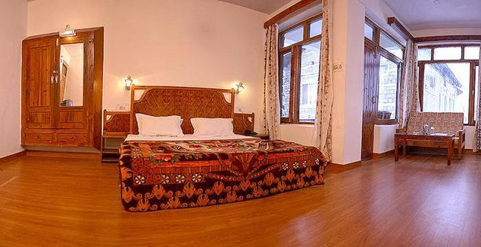 Tourist Hotel